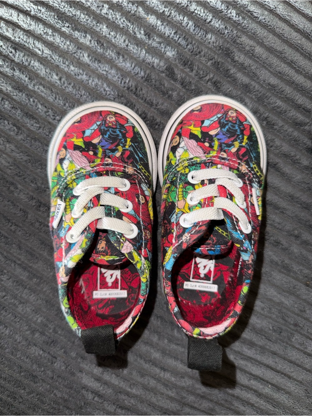 Vans Toddler Marvel Multi-Color Comic Girl Superhero Print Lace-Up Sneakers